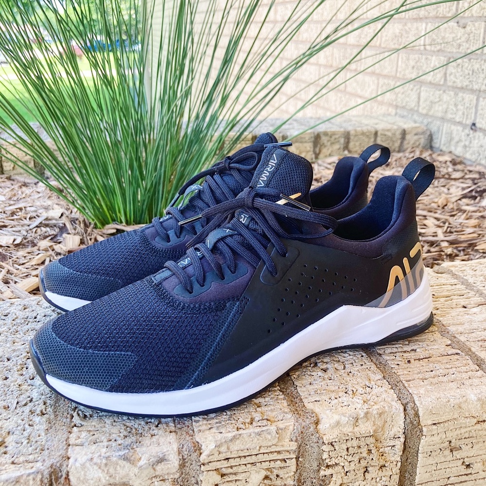 NIKE AIR MAX BELLA TR 3 WOMEN’S ATHLETIC SHOE